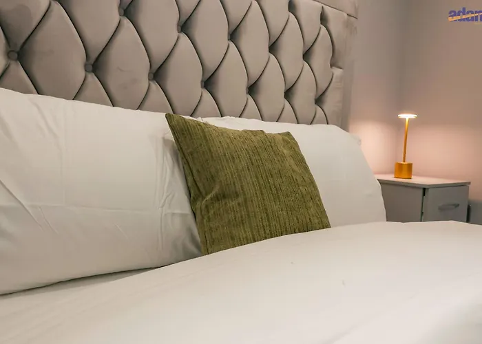 Adam Short Stay London